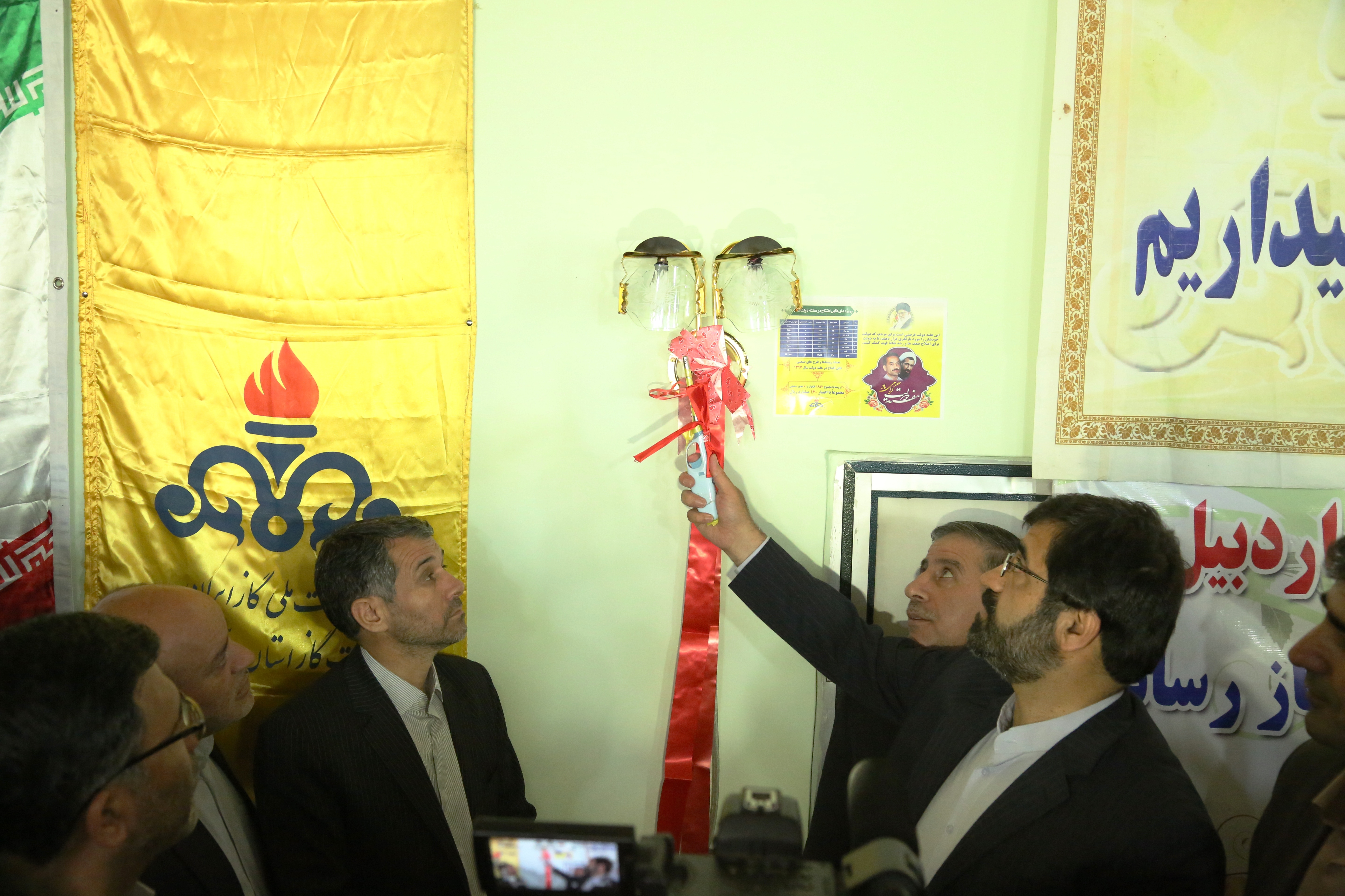 گازرسانی به 3روستای شهرستان اردبیل در دومین روز هفته مبارک دولت 