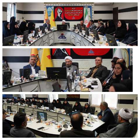 بانوان؛ نقش‌آفرینان تحقق شعار باید برخاست.